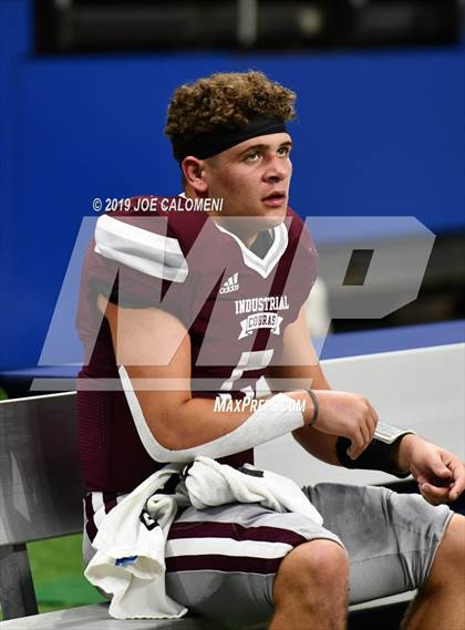 Thumbnail 2 in Industrial vs Columbus (UIL 3A D1 Region 4 Regional) photogallery.