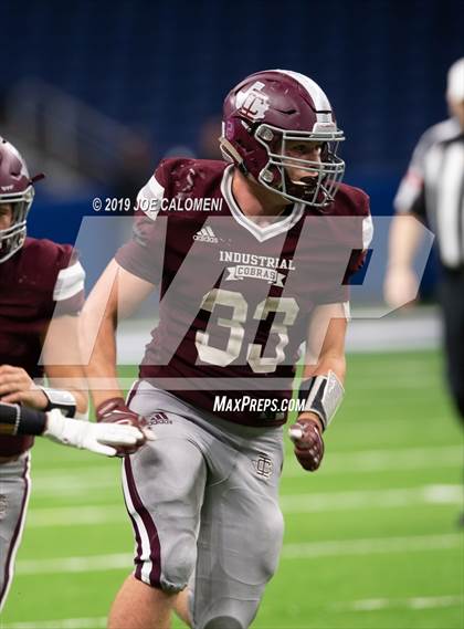 Thumbnail 1 in Industrial vs Columbus (UIL 3A D1 Region 4 Regional) photogallery.