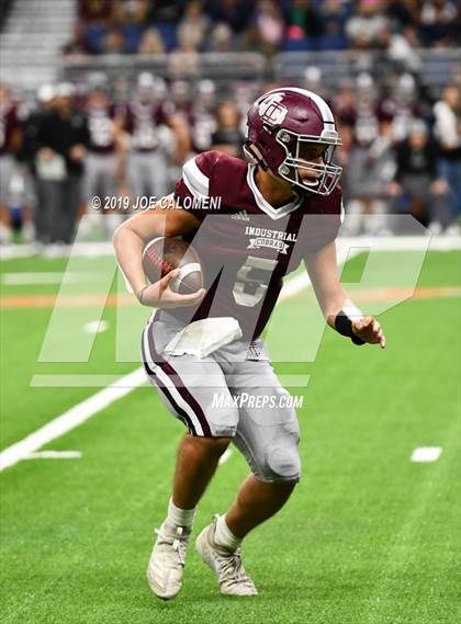 Thumbnail 1 in Industrial vs Columbus (UIL 3A D1 Region 4 Regional) photogallery.
