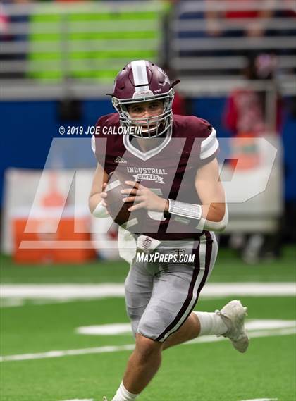 Thumbnail 2 in Industrial vs Columbus (UIL 3A D1 Region 4 Regional) photogallery.