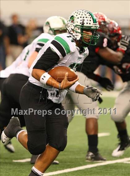 Thumbnail 1 in Cedar Hill vs. Carroll (5A Division 1 Area Playoff )    photogallery.