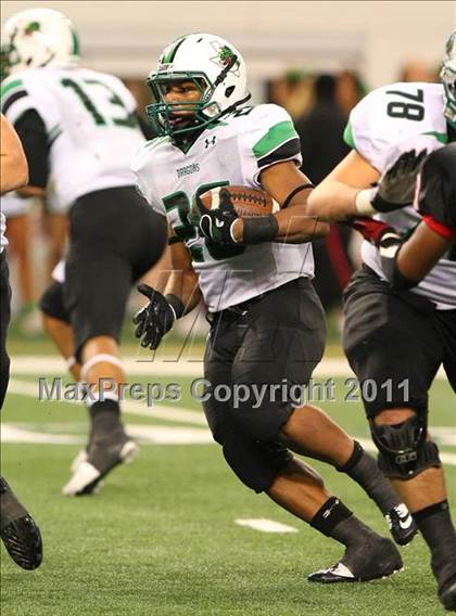 Thumbnail 1 in Cedar Hill vs. Carroll (5A Division 1 Area Playoff )    photogallery.