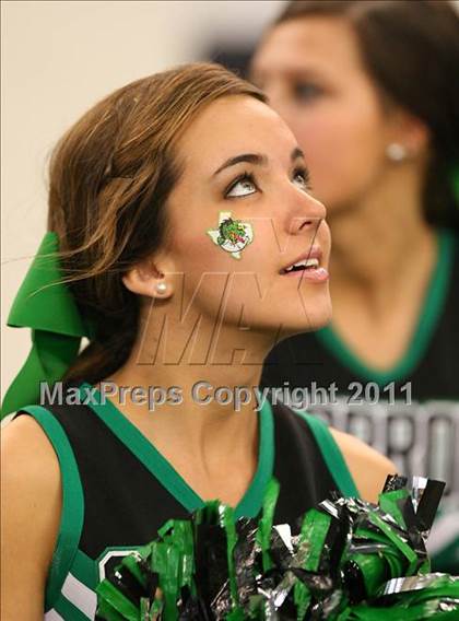 Thumbnail 3 in Cedar Hill vs. Carroll (5A Division 1 Area Playoff )    photogallery.