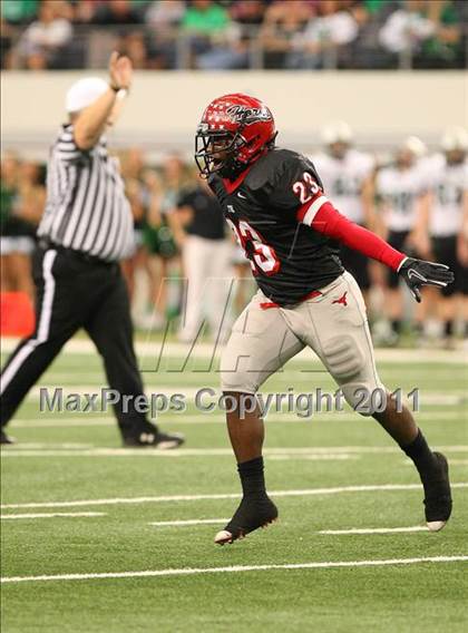 Thumbnail 1 in Cedar Hill vs. Carroll (5A Division 1 Area Playoff )    photogallery.