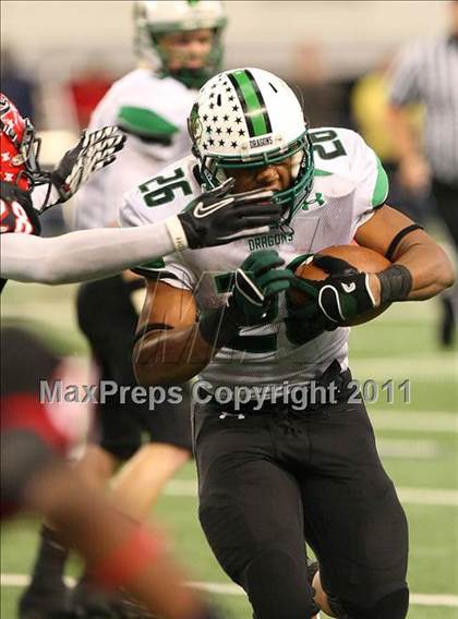 Thumbnail 3 in Cedar Hill vs. Carroll (5A Division 1 Area Playoff )    photogallery.