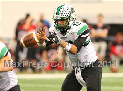 Thumbnail 2 in Cedar Hill vs. Carroll (5A Division 1 Area Playoff )    photogallery.