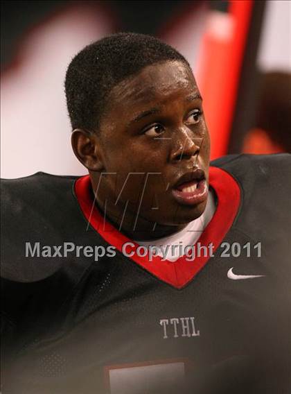 Thumbnail 1 in Cedar Hill vs. Carroll (5A Division 1 Area Playoff )    photogallery.