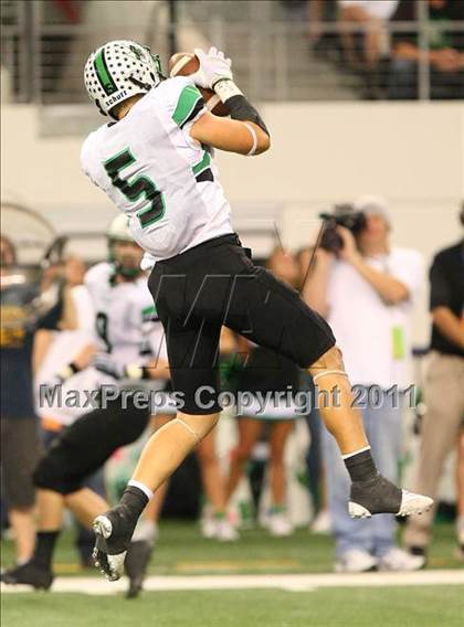 Thumbnail 2 in Cedar Hill vs. Carroll (5A Division 1 Area Playoff )    photogallery.
