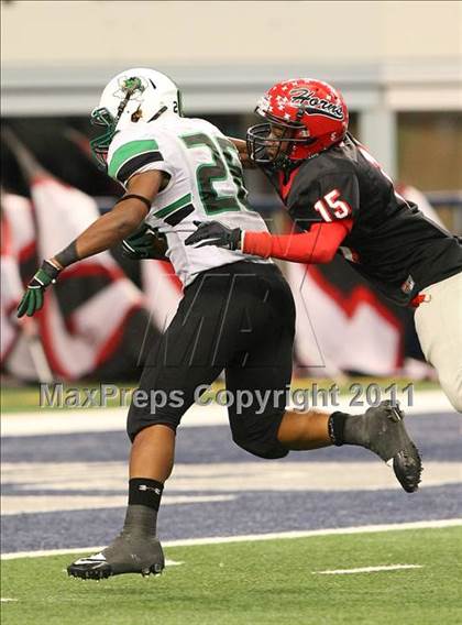 Thumbnail 3 in Cedar Hill vs. Carroll (5A Division 1 Area Playoff )    photogallery.