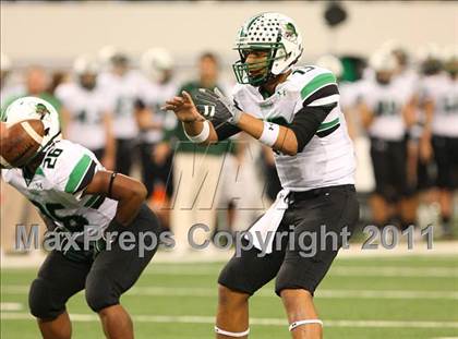 Thumbnail 3 in Cedar Hill vs. Carroll (5A Division 1 Area Playoff )    photogallery.