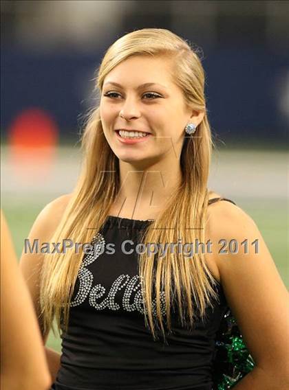 Thumbnail 3 in Cedar Hill vs. Carroll (5A Division 1 Area Playoff )    photogallery.