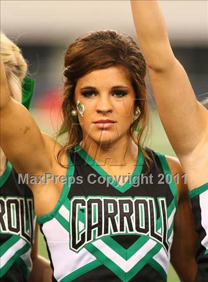 Thumbnail 3 in Cedar Hill vs. Carroll (5A Division 1 Area Playoff )    photogallery.