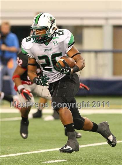 Thumbnail 2 in Cedar Hill vs. Carroll (5A Division 1 Area Playoff )    photogallery.