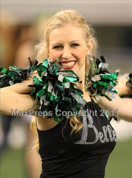 Thumbnail 1 in Cedar Hill vs. Carroll (5A Division 1 Area Playoff )    photogallery.