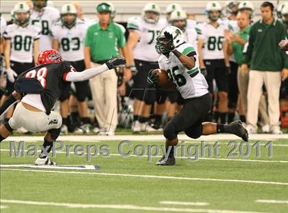 Thumbnail 2 in Cedar Hill vs. Carroll (5A Division 1 Area Playoff )    photogallery.