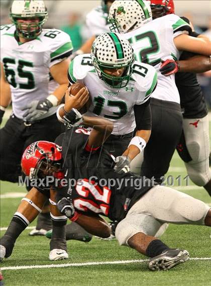 Thumbnail 2 in Cedar Hill vs. Carroll (5A Division 1 Area Playoff )    photogallery.