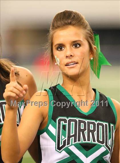 Thumbnail 1 in Cedar Hill vs. Carroll (5A Division 1 Area Playoff )    photogallery.