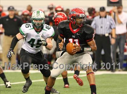 Thumbnail 2 in Cedar Hill vs. Carroll (5A Division 1 Area Playoff )    photogallery.