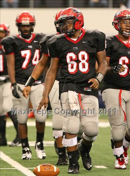 Thumbnail 2 in Cedar Hill vs. Carroll (5A Division 1 Area Playoff )    photogallery.