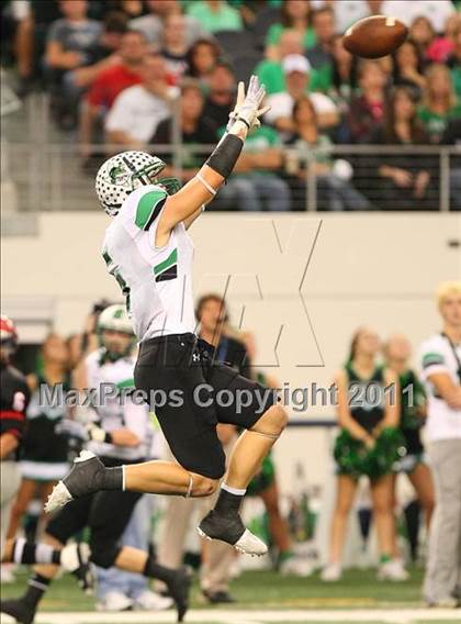 Thumbnail 3 in Cedar Hill vs. Carroll (5A Division 1 Area Playoff )    photogallery.