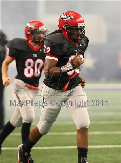 Thumbnail 3 in Cedar Hill vs. Carroll (5A Division 1 Area Playoff )    photogallery.