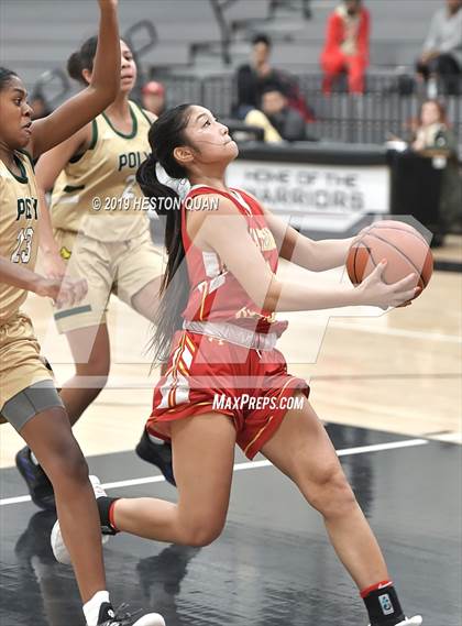 Thumbnail 3 in Cathedral Catholic vs. Long Beach Poly (Troy Classic) photogallery.
