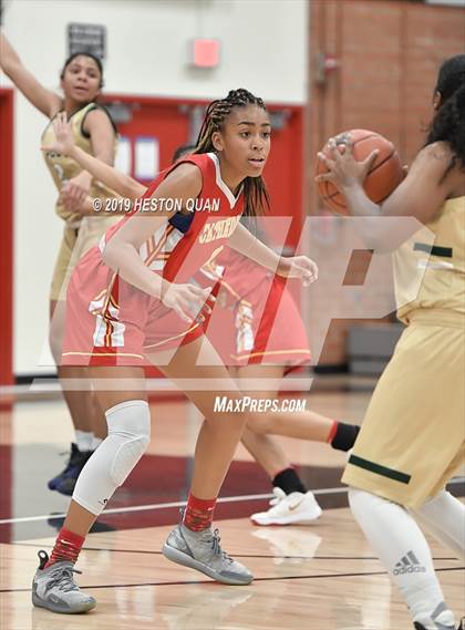Thumbnail 2 in Cathedral Catholic vs. Long Beach Poly (Troy Classic) photogallery.