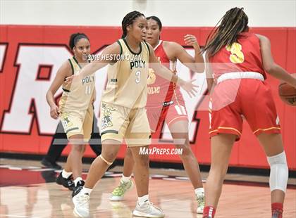 Thumbnail 2 in Cathedral Catholic vs. Long Beach Poly (Troy Classic) photogallery.