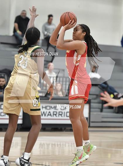 Thumbnail 2 in Cathedral Catholic vs. Long Beach Poly (Troy Classic) photogallery.