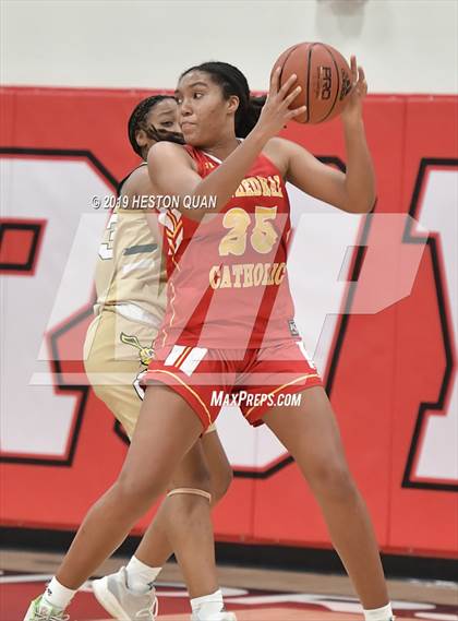 Thumbnail 2 in Cathedral Catholic vs. Long Beach Poly (Troy Classic) photogallery.