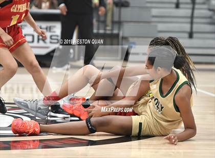 Thumbnail 2 in Cathedral Catholic vs. Long Beach Poly (Troy Classic) photogallery.
