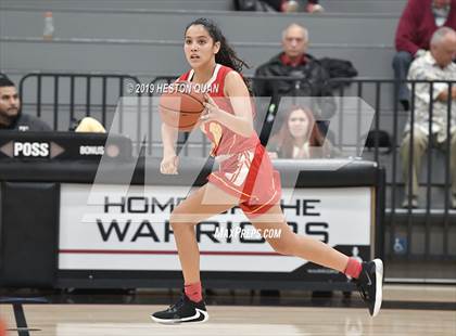 Thumbnail 3 in Cathedral Catholic vs. Long Beach Poly (Troy Classic) photogallery.