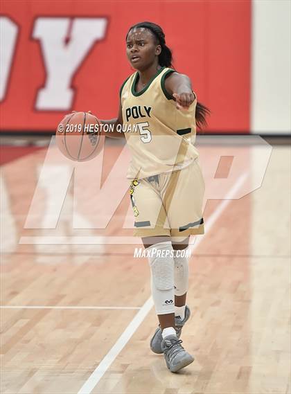 Thumbnail 2 in Cathedral Catholic vs. Long Beach Poly (Troy Classic) photogallery.