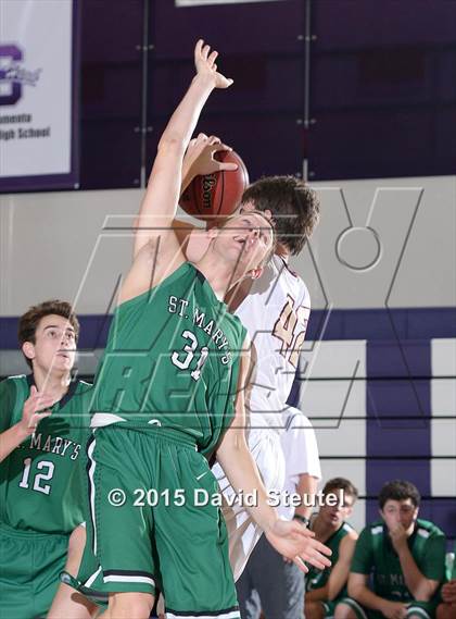 Thumbnail 2 in St. Mary's vs. Whitney (St. Hope Elite Classic) photogallery.