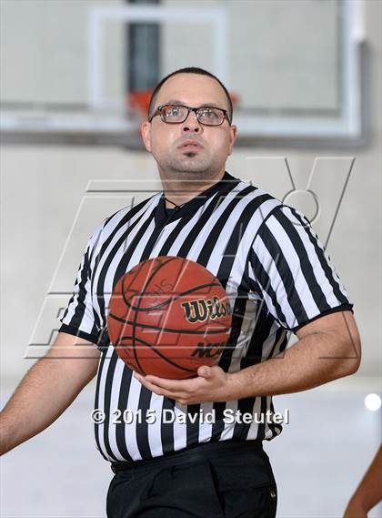 Thumbnail 2 in St. Mary's vs. Whitney (St. Hope Elite Classic) photogallery.
