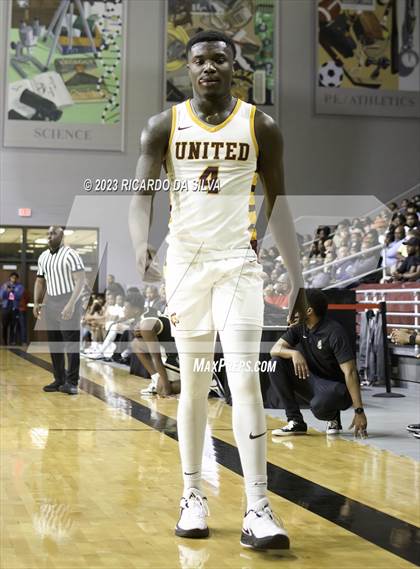 Thumbnail 2 in Jordan vs Beaumont United (UIL 6A Region 3 & 4 Regional Semifinal) photogallery.