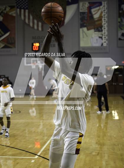 Thumbnail 3 in Jordan vs Beaumont United (UIL 6A Region 3 & 4 Regional Semifinal) photogallery.