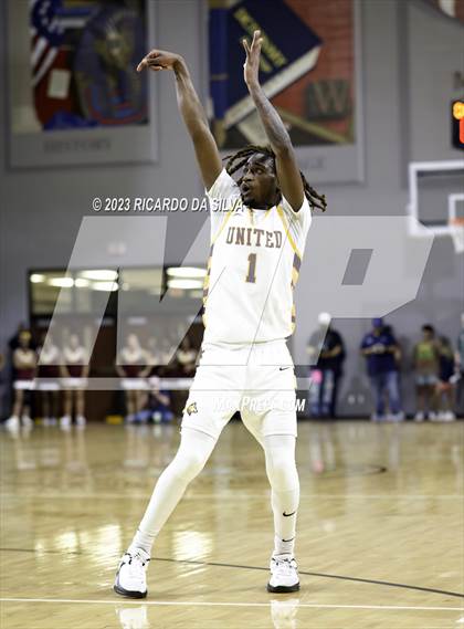 Thumbnail 2 in Jordan vs Beaumont United (UIL 6A Region 3 & 4 Regional Semifinal) photogallery.