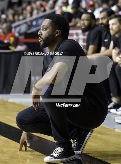 Thumbnail 2 in Jordan vs Beaumont United (UIL 6A Region 3 & 4 Regional Semifinal) photogallery.