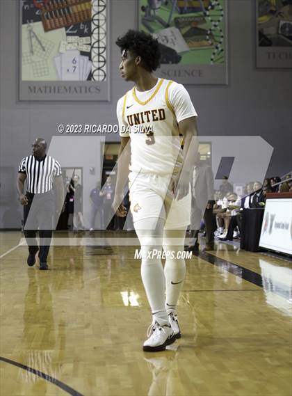Thumbnail 1 in Jordan vs Beaumont United (UIL 6A Region 3 & 4 Regional Semifinal) photogallery.