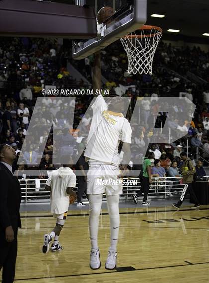 Thumbnail 1 in Jordan vs Beaumont United (UIL 6A Region 3 & 4 Regional Semifinal) photogallery.