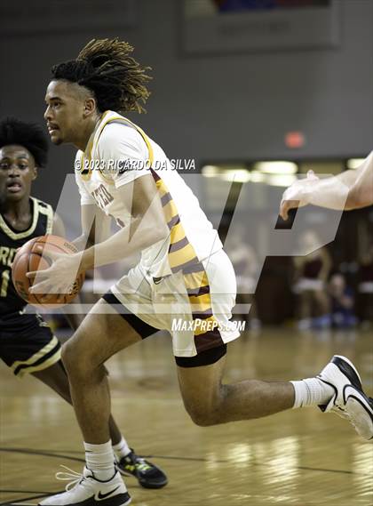 Thumbnail 1 in Jordan vs Beaumont United (UIL 6A Region 3 & 4 Regional Semifinal) photogallery.