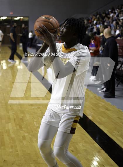 Thumbnail 2 in Jordan vs Beaumont United (UIL 6A Region 3 & 4 Regional Semifinal) photogallery.