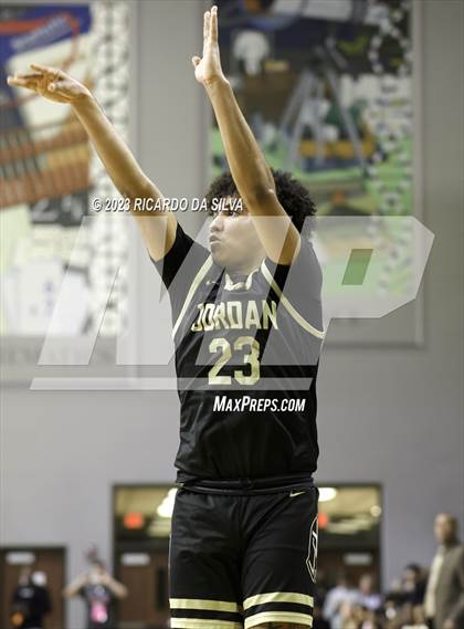 Thumbnail 1 in Jordan vs Beaumont United (UIL 6A Region 3 & 4 Regional Semifinal) photogallery.
