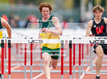 Thumbnail 2 in Harold Scott Invitational (100-Meter hurdles) photogallery.