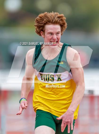 Thumbnail 3 in Harold Scott Invitational (100-Meter hurdles) photogallery.