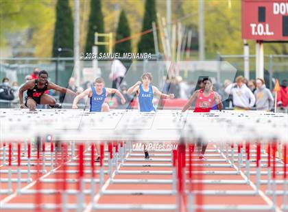 Thumbnail 1 in Harold Scott Invitational (100-Meter hurdles) photogallery.