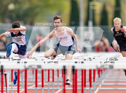 Thumbnail 3 in Harold Scott Invitational (100-Meter hurdles) photogallery.