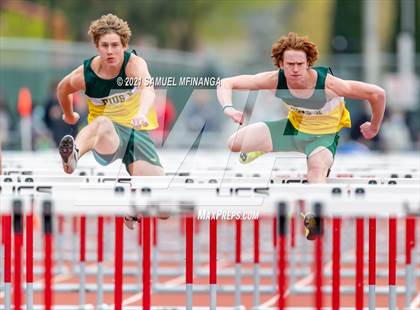 Thumbnail 2 in Harold Scott Invitational (100-Meter hurdles) photogallery.