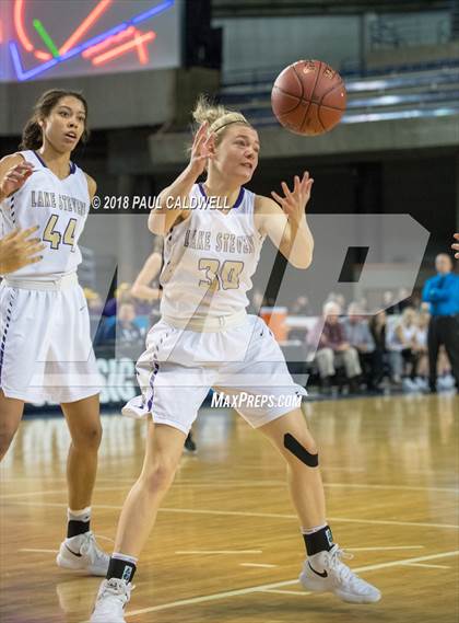 Thumbnail 2 in Kentlake vs. Lake Stevens (WIAA 4A 1st Round Playoff) photogallery.